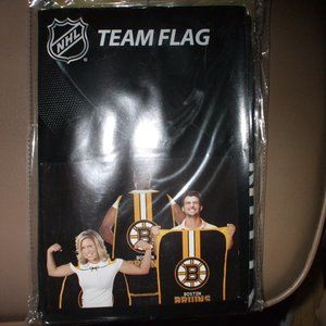 Boston Bruins Team Flag